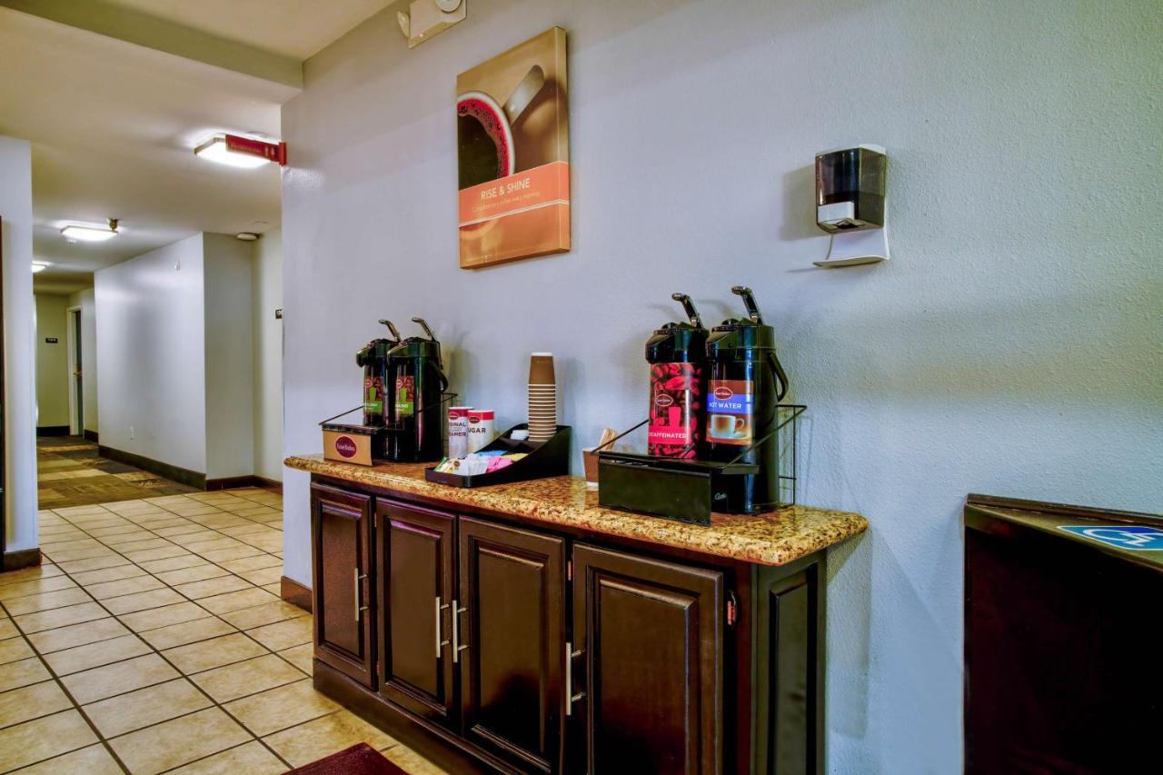 Motel 6-Hesperia, Ca - West Main Street I-15 Bagian luar foto