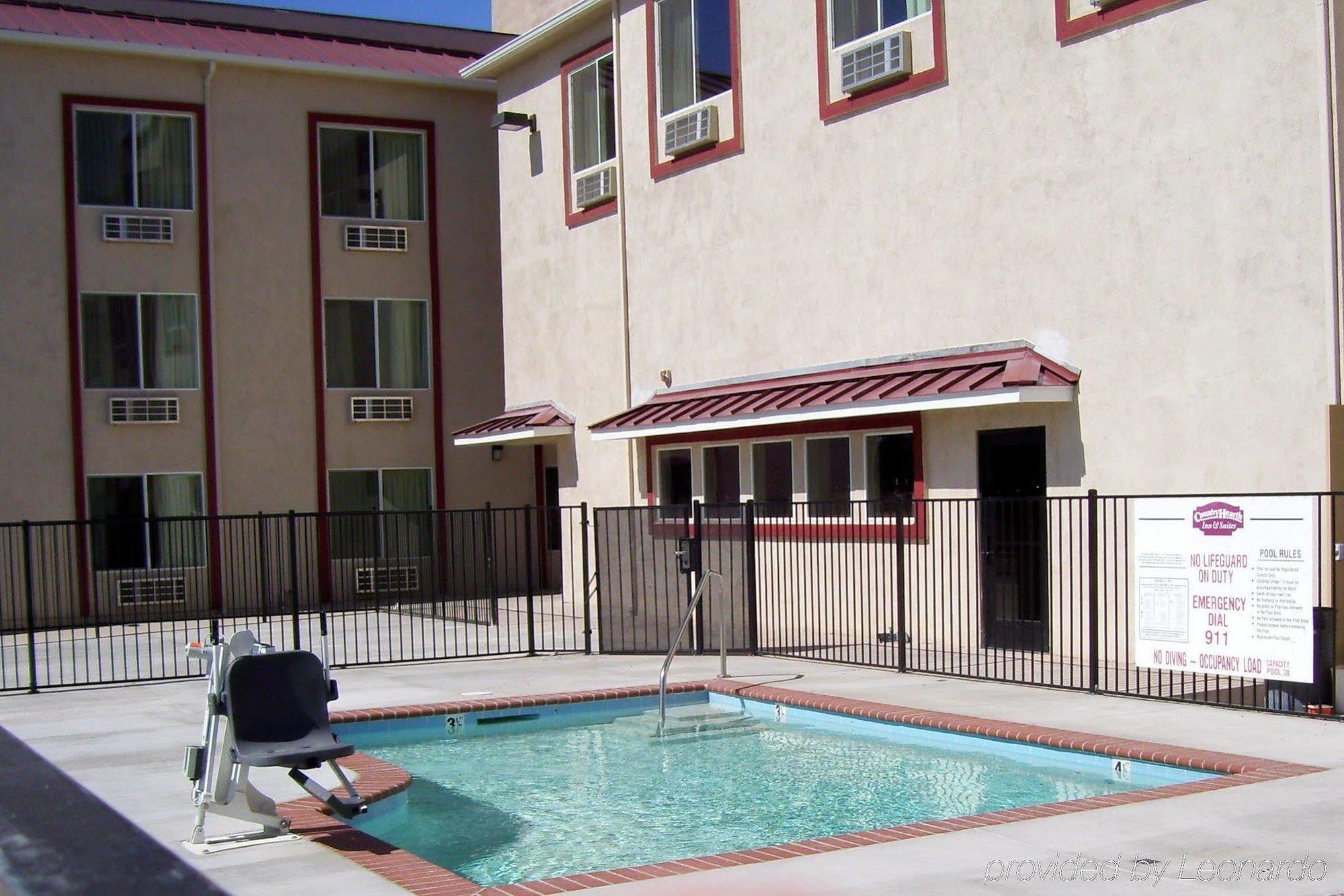 Motel 6-Hesperia, Ca - West Main Street I-15 Bagian luar foto