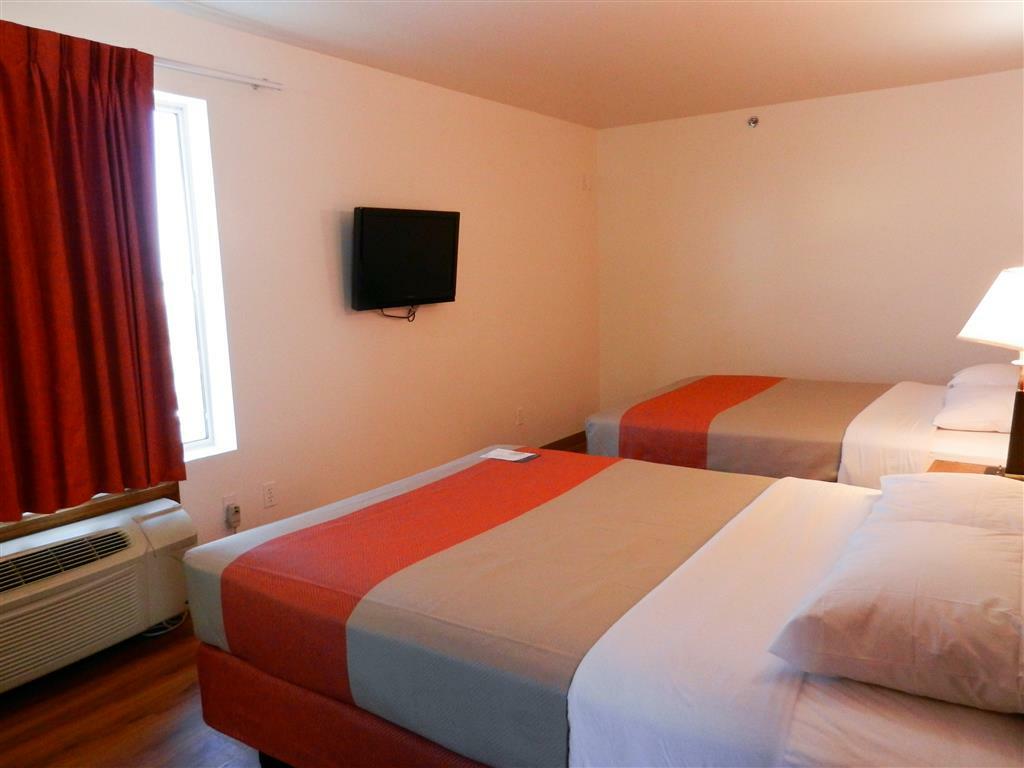 Motel 6-Hesperia, Ca - West Main Street I-15 Ruang foto